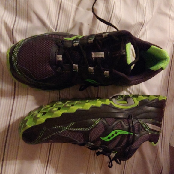 Saucony Excursion. Tr11 size 10 - Picture 1 of 2